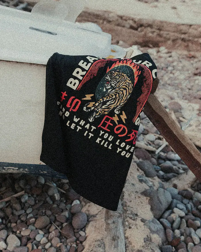 T-SHIRT 'BREAK YOUR CHAINS - VOL. 1'